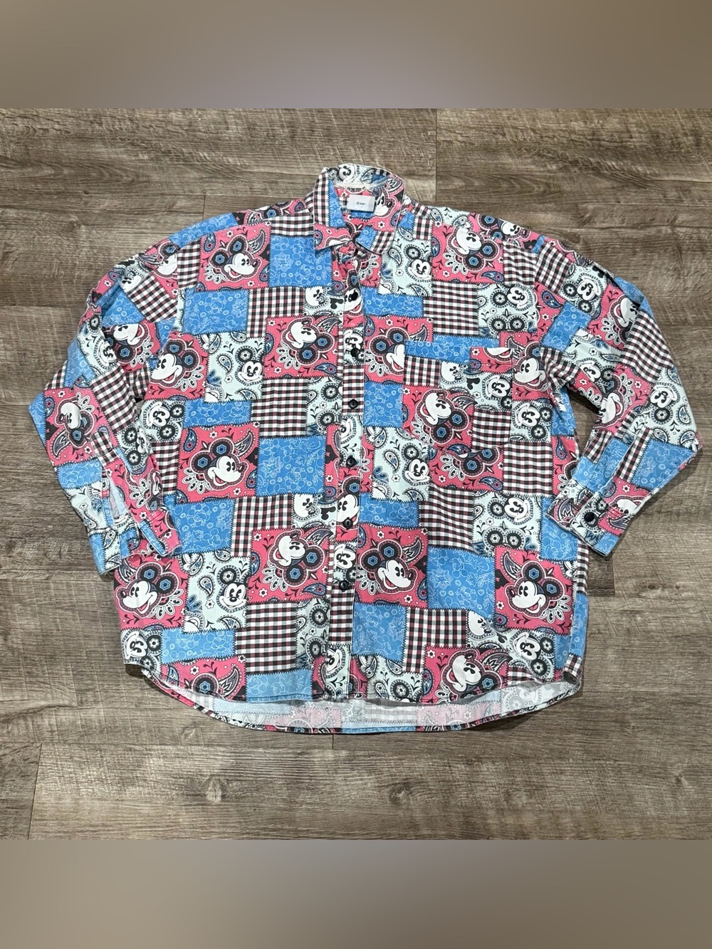 Disney Mickey patchwork button up long sleeve shirt womens size XL